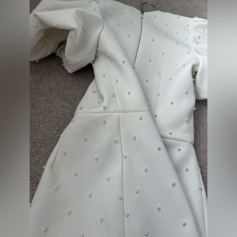 Rebecca Vallance White bow Mini Dress Puff Sleeves pearls bride size 2, 4 stains - Picture 4 of 16